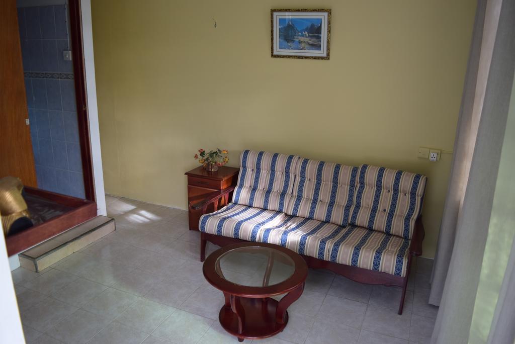 Mauri Holidays 'Budgeted Apartment' ลากูแล็ตต์ ห้อง รูปภาพ